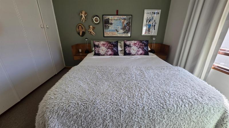 4 Bedroom Property for Sale in Klein Brak Western Cape